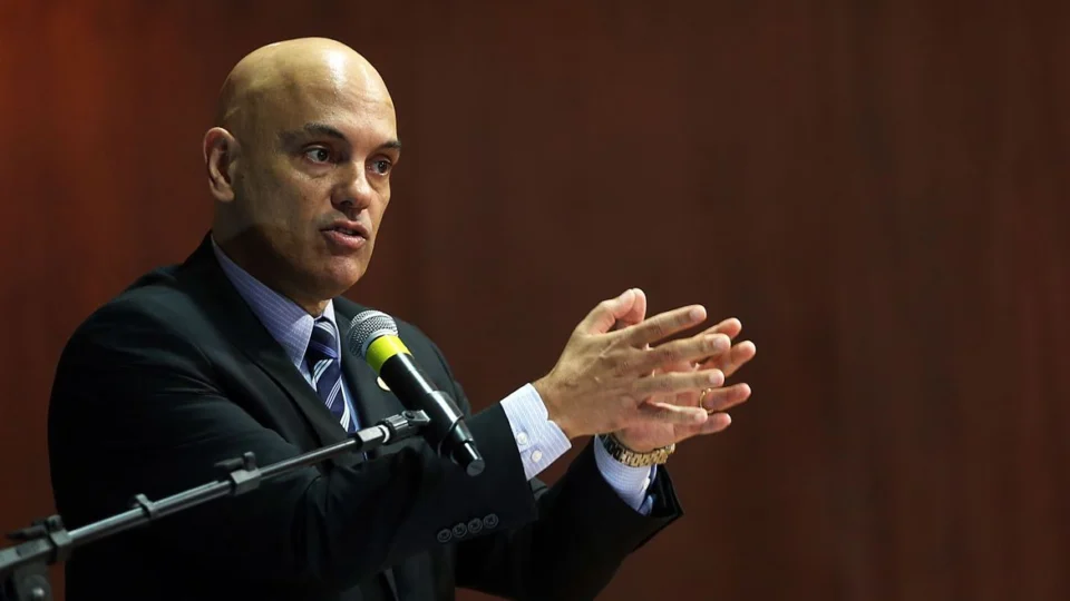 Moraes vota para tornar réus mais 250 investigados pelos atos golpistas