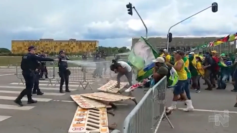 VÍDEO: atos contra os três poderes em Brasília podem afetar economia do país