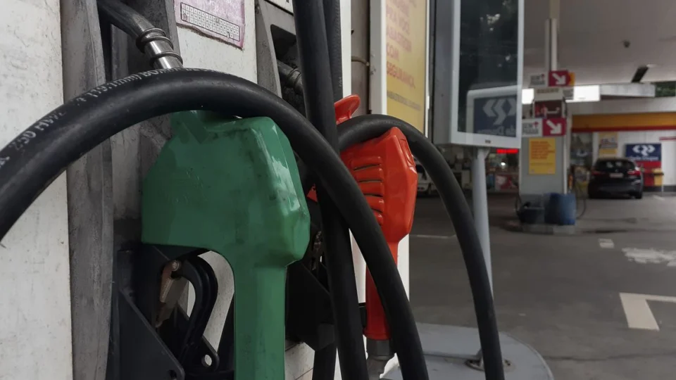 Etanol é mais competitivo em relação à gasolina em 7 estados e no DF