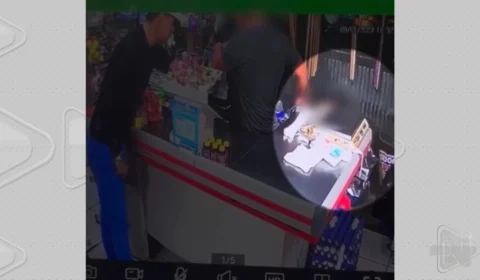 VÍDEO: criança tenta defender pai durante assalto na Zona Leste de Manaus 