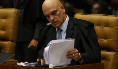Moraes manda soltar 137 presos dos atos antidemocráticos de 8 de janeiro