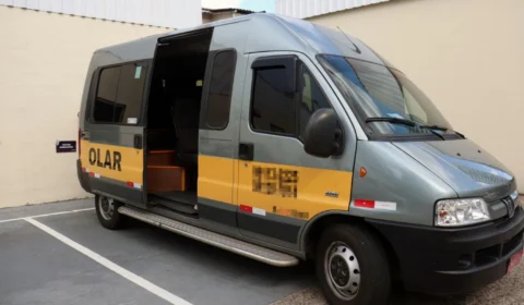 Detran alerta pais na contratação do serviço de transporte escolar no AM