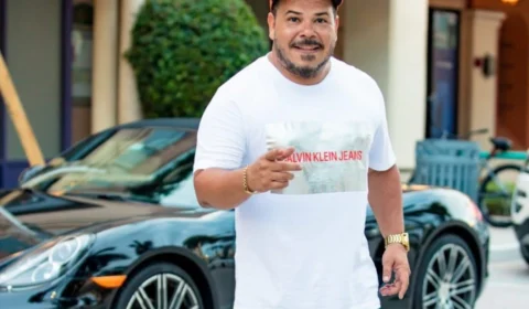 Após sofrer possível infarto, vocalista do Bokaloka é internado no RJ