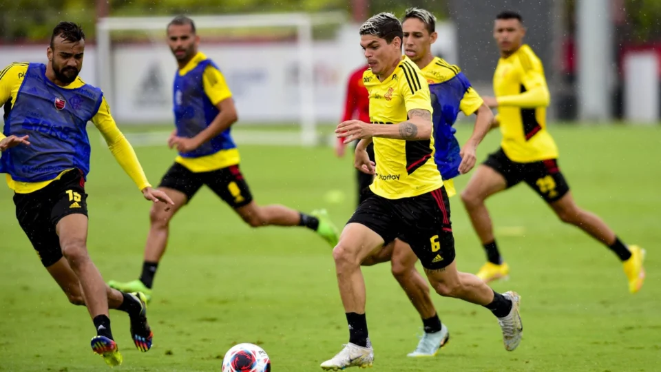 Flamengo estuda usar elenco principal em segundo jogo do Campeonato Carioca