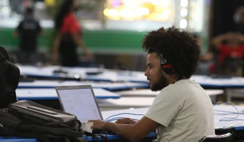 Associação divulga curso gratuito em desenvolvimento web em Manaus