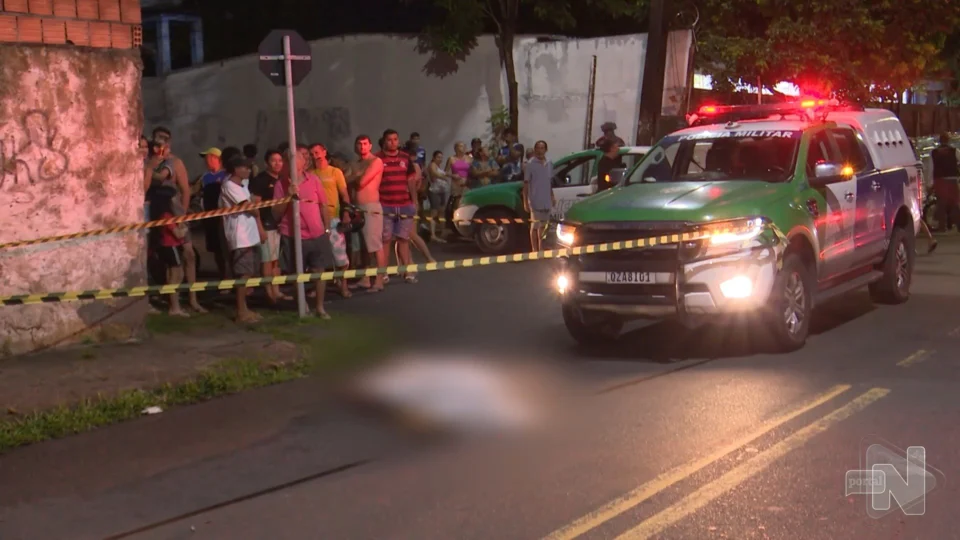 VÍDEO: homem em motocicleta é assassinado a tiros na Zona Oeste de Manaus