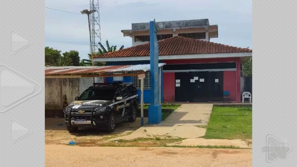 VÍDEO: polícia prende homem suspeito de tentar atirar em mulher em Jutaí-AM 