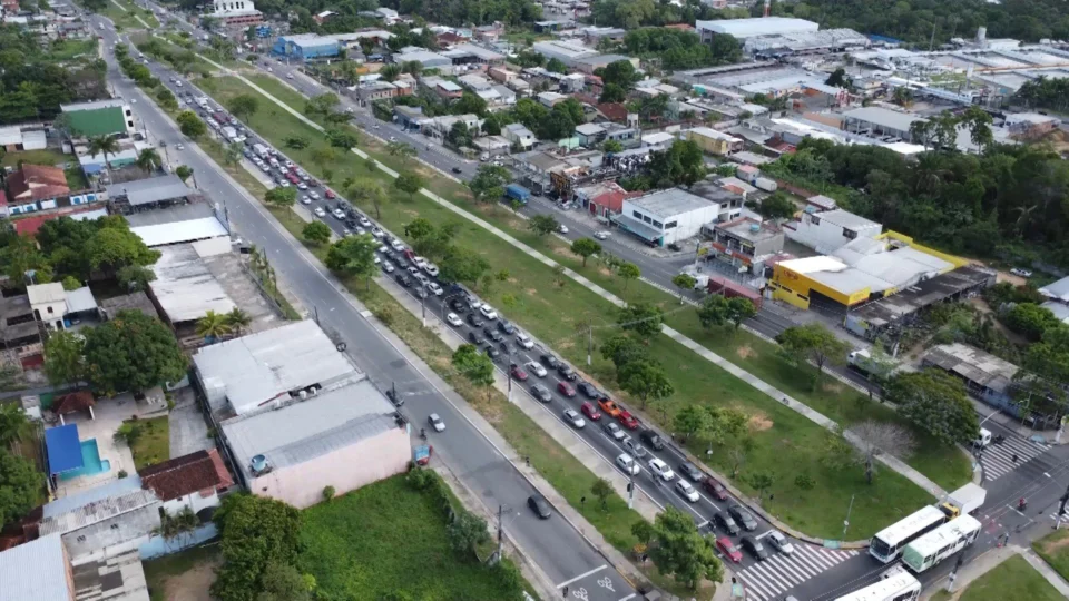 VÍDEO: ordem de serviço é assinada para construção de complexo viário em Manaus