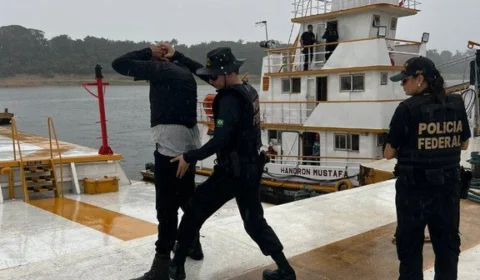 PF prende homem por posse ilegal de arma de fogo no Rio Negro, no AM