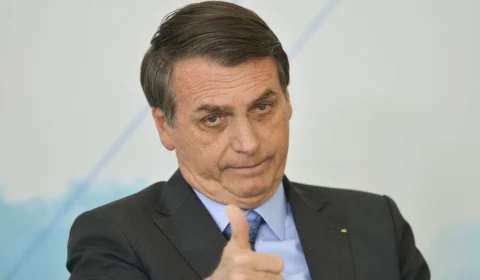 PF e CGU investigam vacina falsa de Jair Bolsonaro em São Paulo