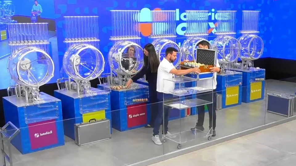 Confira números sorteados da Mega-Sena 2592 deste sábado (13)