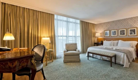 Sem casa, Lula e Janja seguem em hotel com custo de R$ 216,8 mil