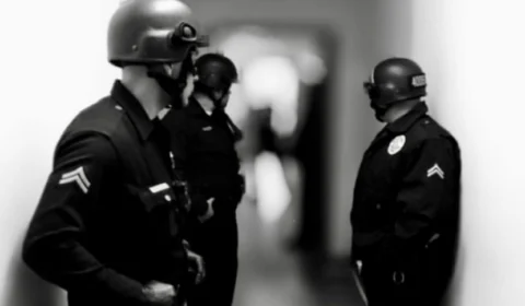 Tiroteio deixa mortos e feridos na Califórnia, nos EUA