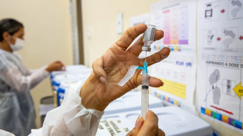 Febre amarela: Semsa destaca importância da vacina para crianças em Manaus