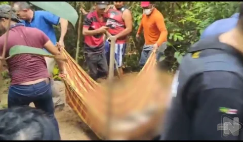 VÍDEO: corpo de jovem desaparecido é encontrado em área de mata em Manaus