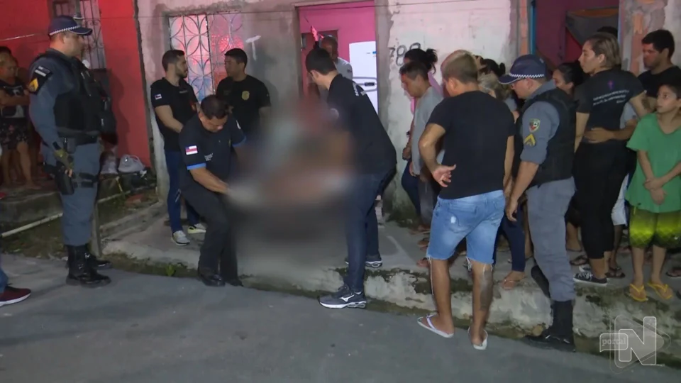 VÍDEO: homem é perseguido e morto dentro de casa na Zona Leste de Manaus