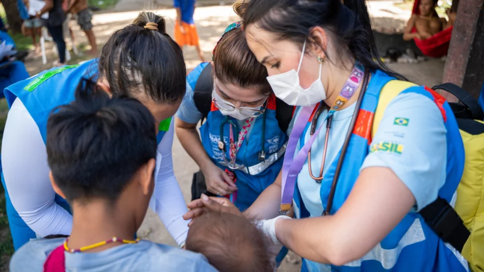 Campanha de vacinação de povos yanomami inicia neste sábado, 25