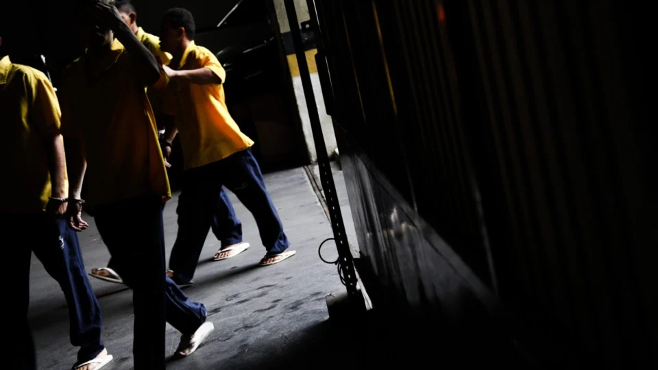 Justiça realiza 1º mutirão de crimes contra crianças e adolescentes no AM