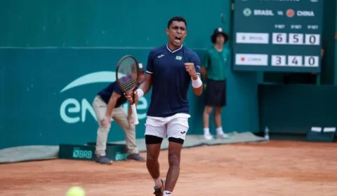 Brasil ganha sem sustos da China e abre 2 a 0 no primeiro dia da Copa Davis