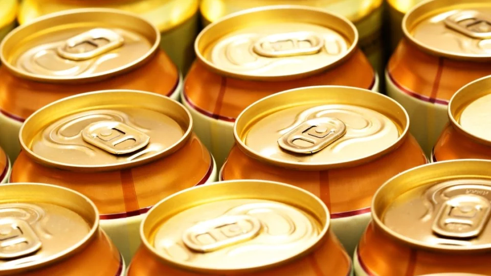 Reciclagem: empresa transformam plástico em embalagens de alta performance