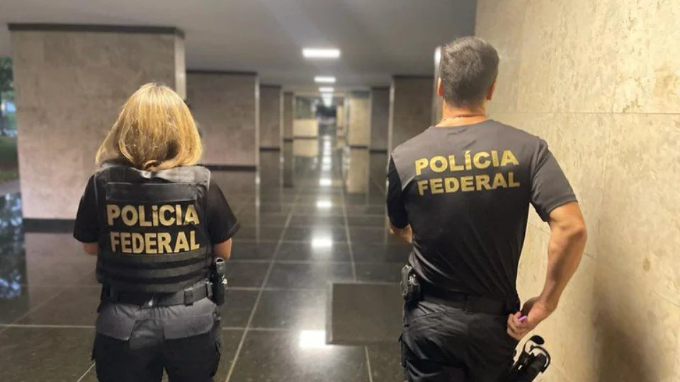 Polícia Federal pede reajuste e salário de delegados deve chegar a R$44 mil