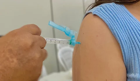 Covid-19: Manaus conta com 75 pontos de vacinação nesta terça