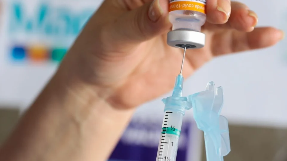 Covid-19: Manaus conta com 71 pontos de vacinação nesta sexta