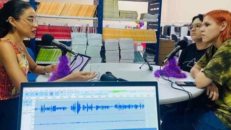 Mulheres na ciência: projeto nacional enquadra professoras e alunas do AM