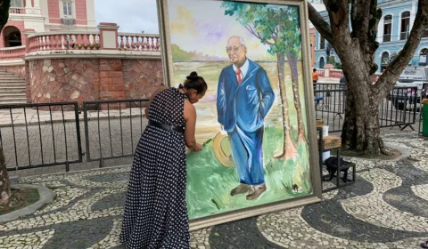 Veja galeria de fotos do 2º dia de visita ao velório de Amazonino, no AM