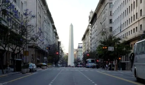 Inflação na Argentina sobe para 98,8% na base anual de janeiro