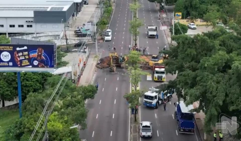 VÍDEO: Avenida Djalma Batista é interditada para realização de obra de reparo