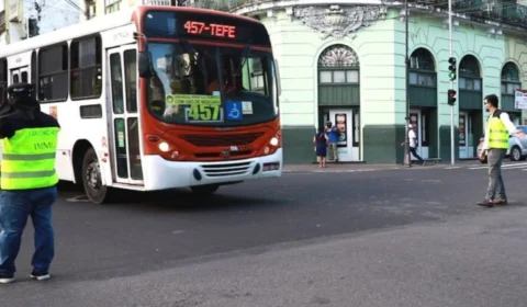 Frota de ônibus é reforçada após volta às aulas de escolas em Manaus