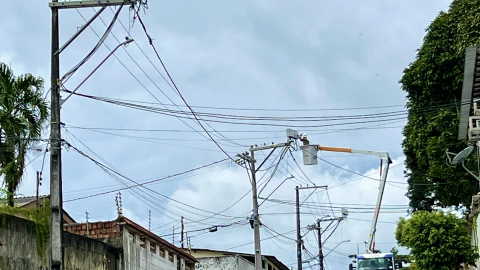 STF decide: medidores aéreos são legais e podem ser instalados no AM