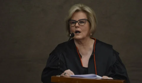 Vaga de Rosa Weber no STF pode não ficar com outra mulher, dizem aliados de Lula