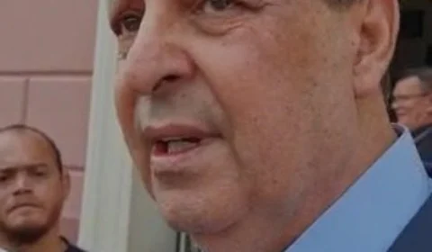 ‘Em qualquer canto desse estado, Amazonino deixou sua marca’, diz Omar Aziz