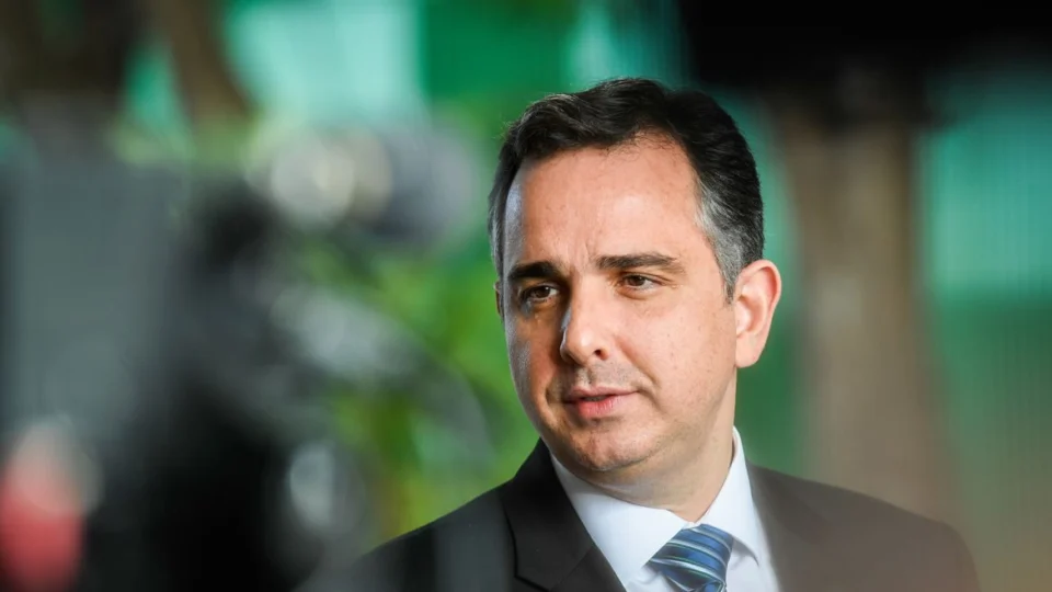 Dino e Boulos afirmam que reeleição de Pacheco está garantida