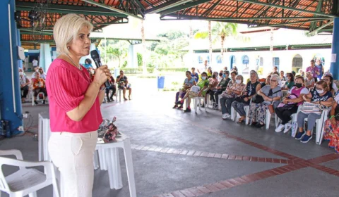 Violência doméstica contra idosas é pauta de palestra na cidade de Manaus