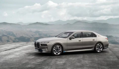 BMW: lançamento dos elétricos iX1 e i7 é confirmado no Brasil