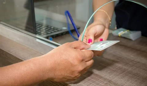 Após vencimento, CNH poderá valer até 60 dias no Brasil