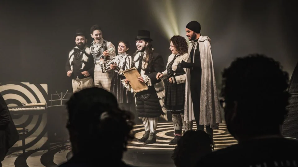 Obra ‘Cabelos Arrepiados’ é indicada em três categorias do Prêmio CBTIJ