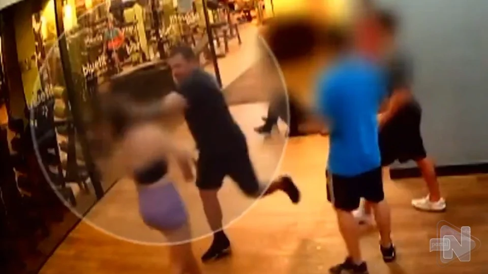 PM dá soco no rosto de jovem dentro de academia em Goiânia; veja vídeo