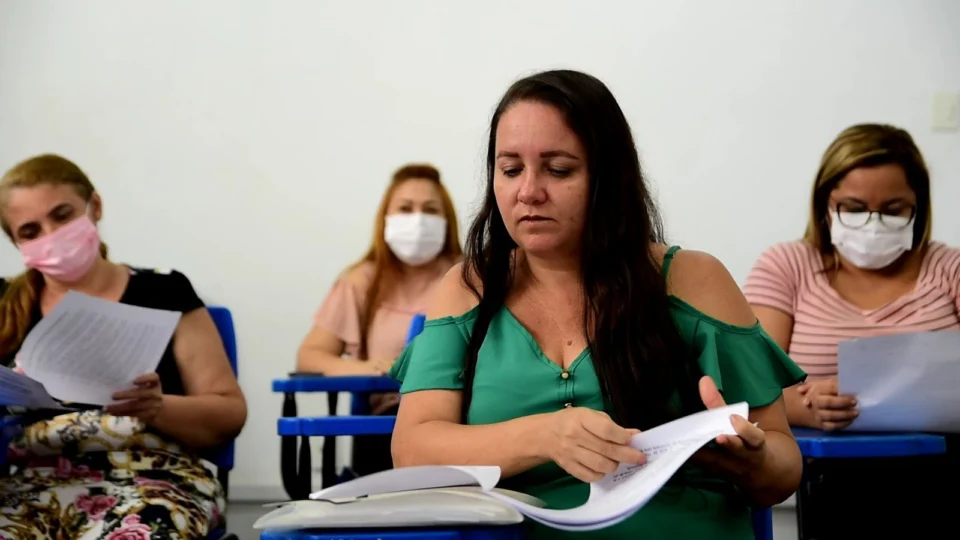 Centro oferta capacitação para vítimas de violência doméstica em Manaus