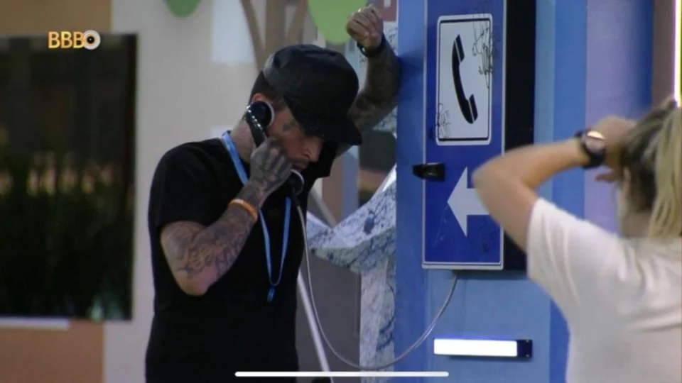 BBB 23: MC Guimê atende ao Big Fone e indica Key Alves e Cezar ao Paredão