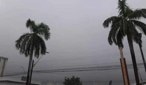 Previsão do tempo aponta dia chuvoso para quarta (26) em Manaus