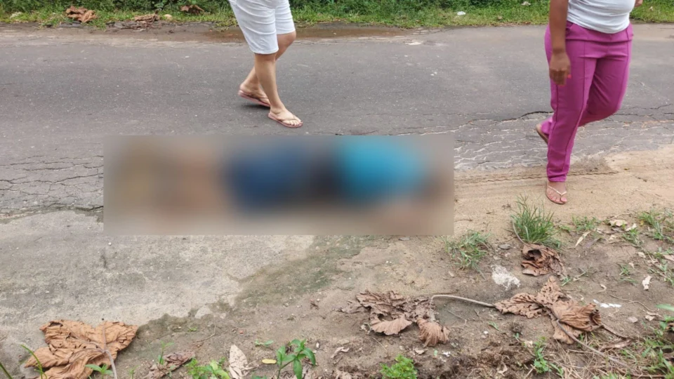 Corpo de homem é encontrado com marcas de tiros em bairro de Manaus