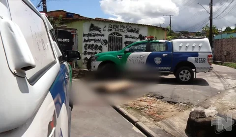 VÍDEO: dois homens são mortos com tiros na cabeça na Zona Norte de Manaus