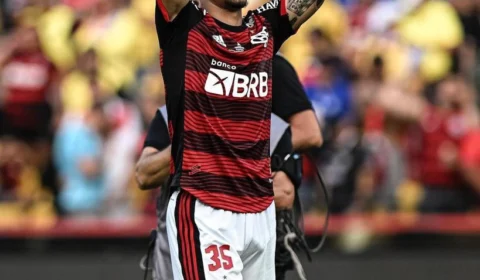 Flamengo ‘erra pix’ de João Gomes e envia R$ 2 milhões para outro por engano