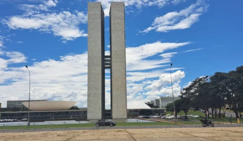 Parlamentares e prefeitos do AM discutem obras de pontes na BR-319 em Brasília