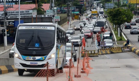 Reforma no viaduto do Manoa será retomada em abril em Manaus