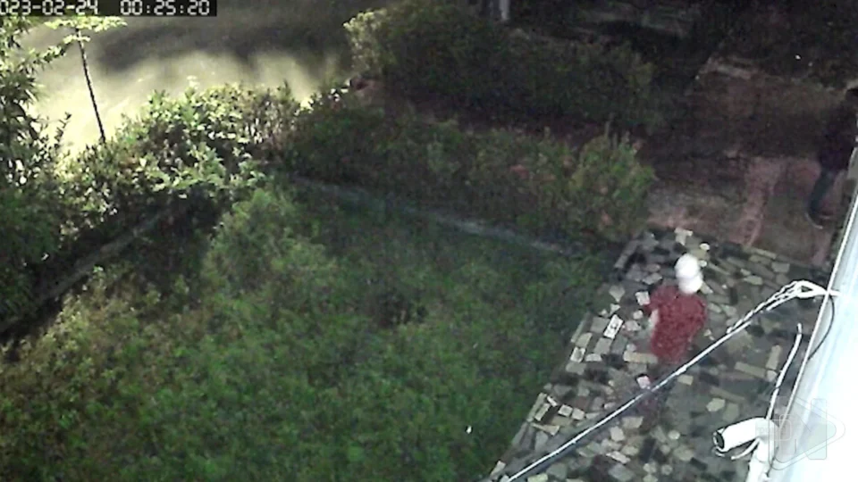 VÍDEO: suspeitos fazem família refém em apartamento na Zona Norte em Manaus